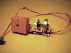 Carton_elec_capteur1.JPG (115860 octets)