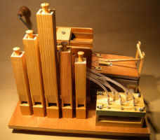 Finit_av.JPG (127916 octets)