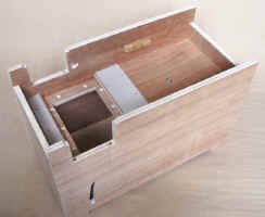 boitier_dessus.JPG (156937 octets)