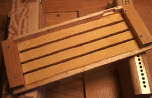 capot_anches2.JPG (127885 octets)